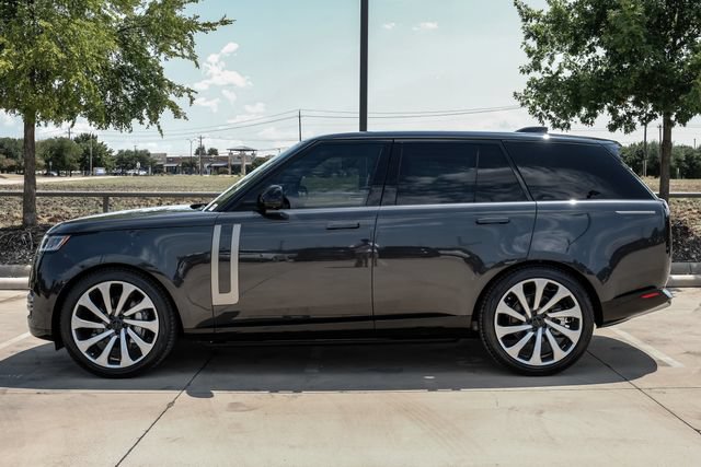 New 2026 Land Rover Range Rover SE AWD/4WD image 12
