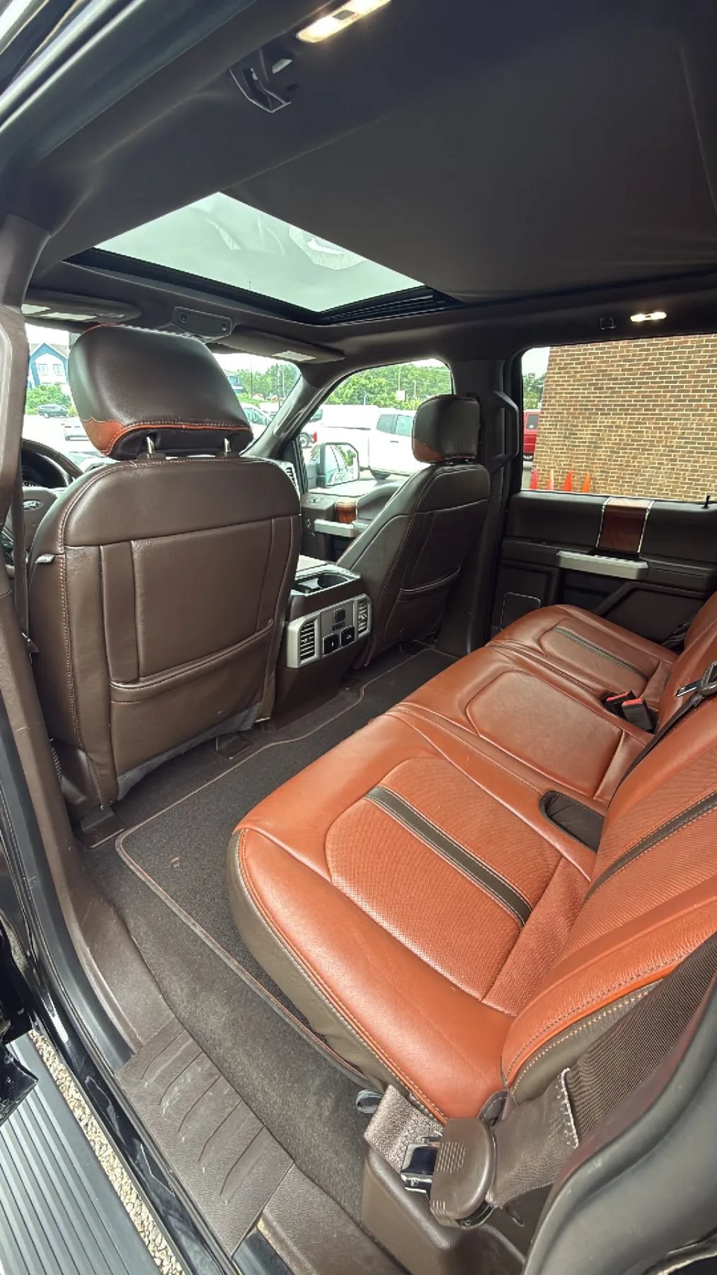 Used 2019 Ford F150 King Ranch w/ Equipment Group 601A Luxury AWD/4WD image 36
