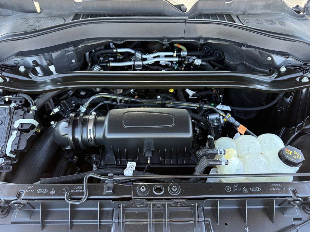 Used 2021 Ford Explorer Limited w/ Equipment Group 301A image 33