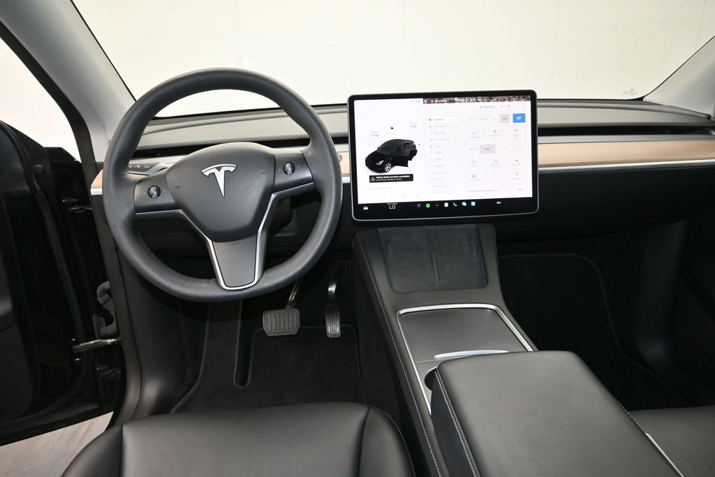 Used 2023 Tesla Model Y Long Range AWD/4WD image 16