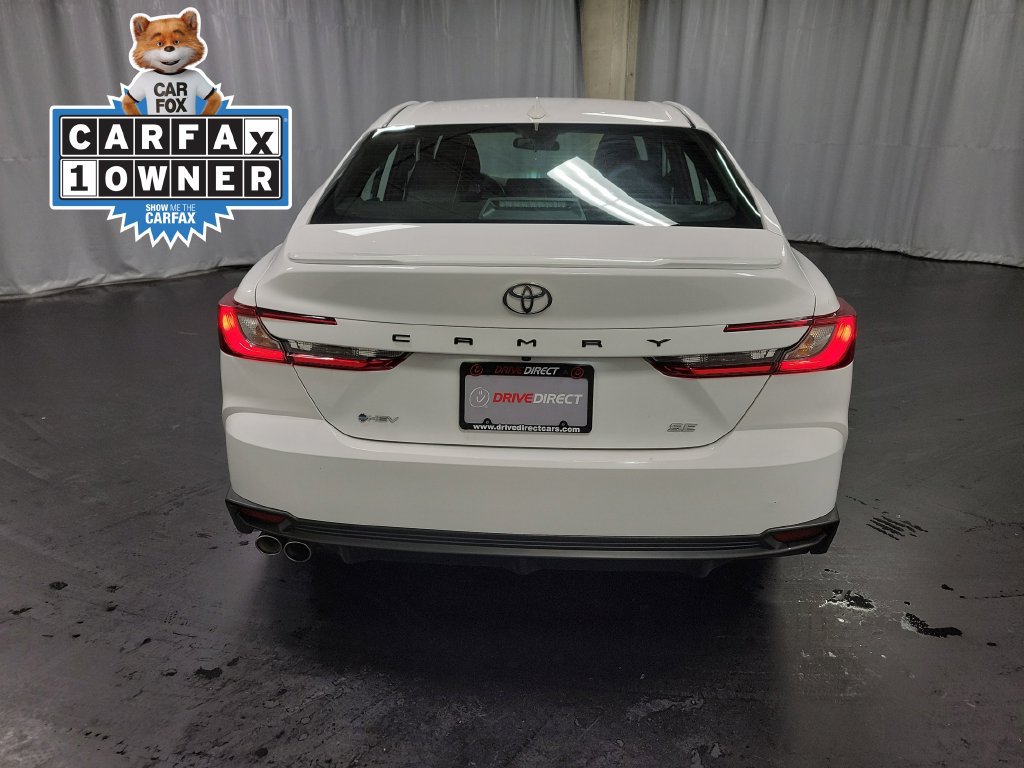 Used 2025 Toyota Camry SE FWD image 7