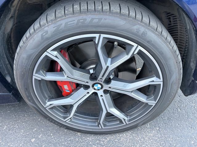 Used 2021 BMW X6 M50i w/ Executive Package AWD/4WD image 4