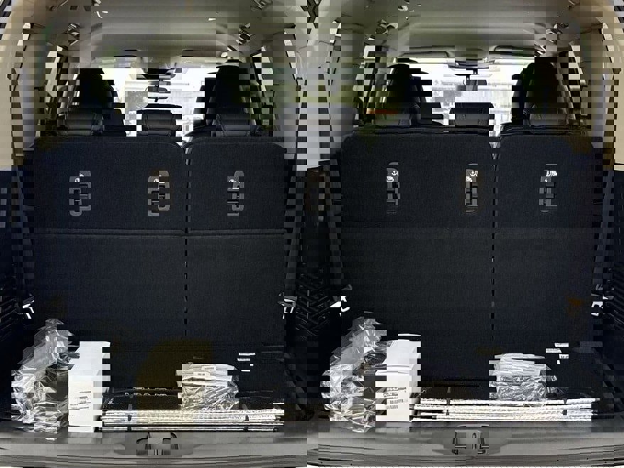 New 2026 Nissan Armada SV image 33