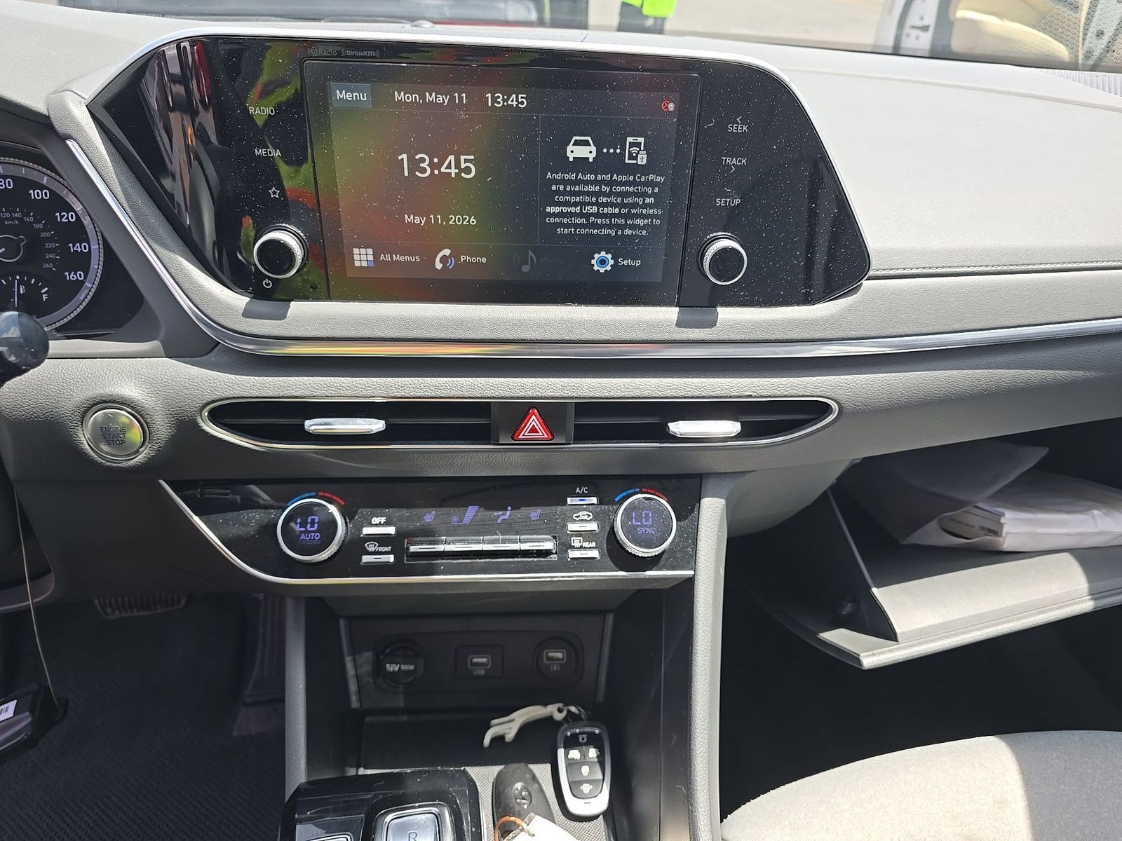 Used 2021 Hyundai Sonata SEL w/ Preferred Accessory Package FWD image 11