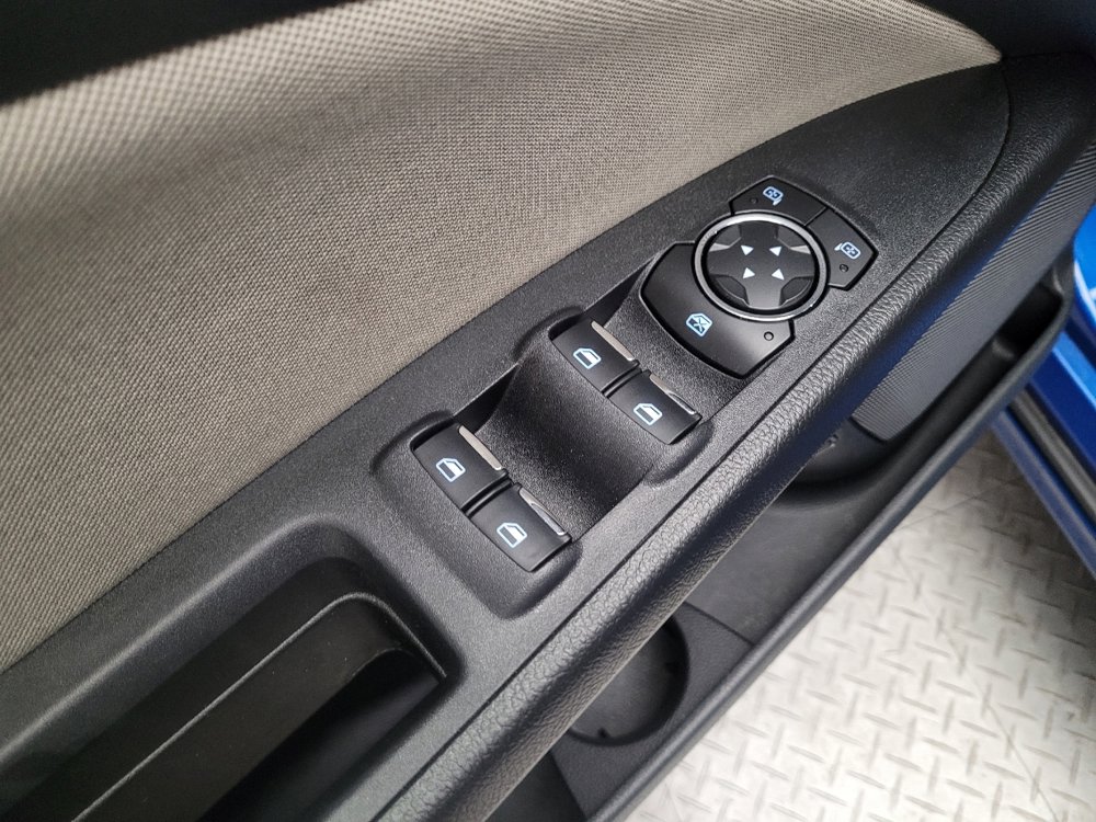 Used 2018 Ford Fusion S FWD image 27