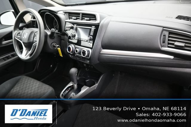 Used 2015 Honda Fit LX image 39