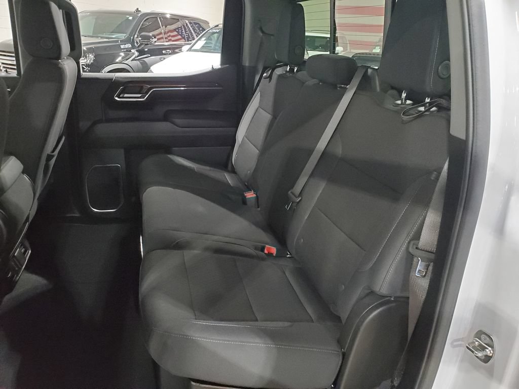 Used 2024 Chevrolet Silverado 1500 LT AWD/4WD image 21