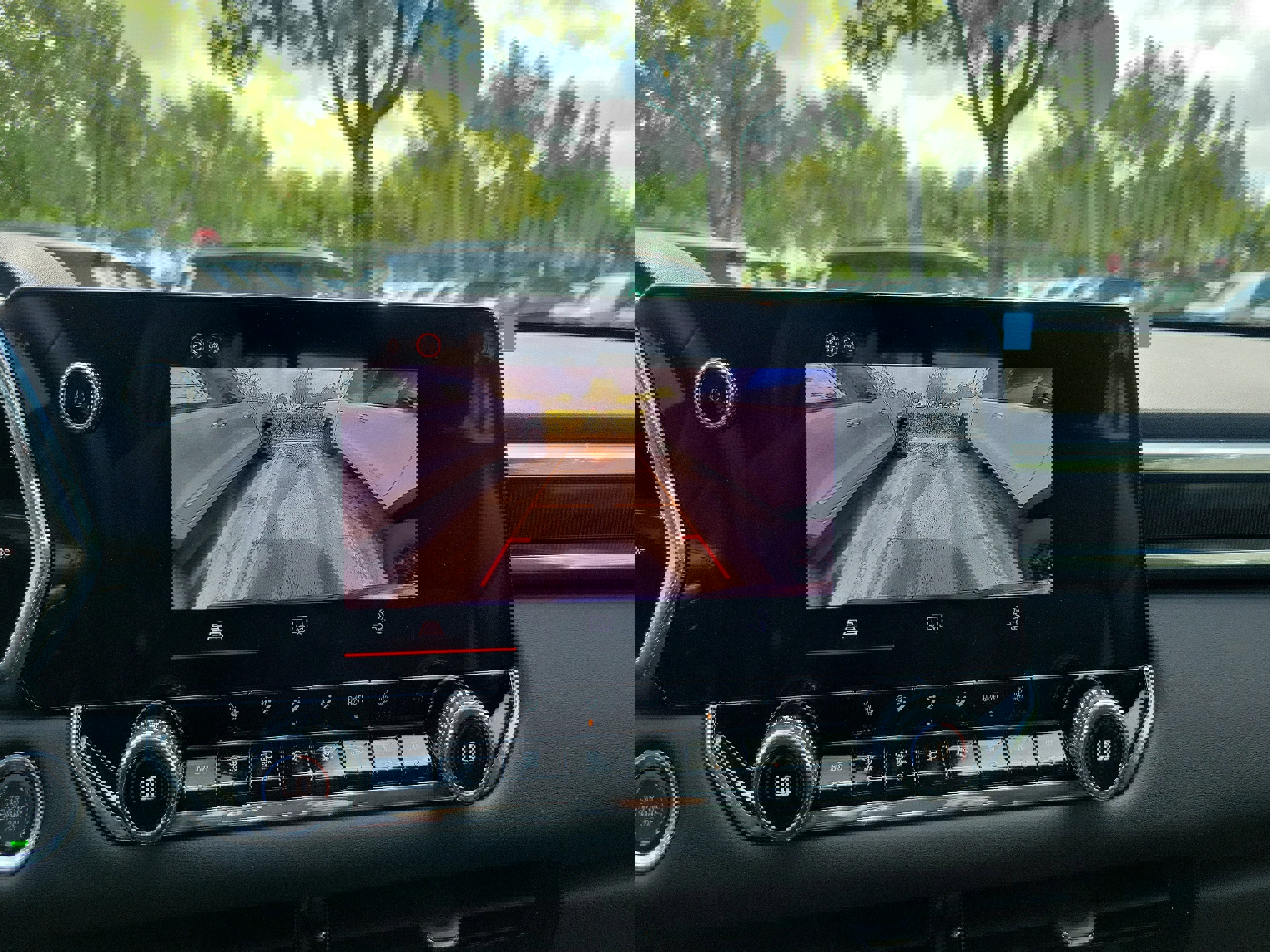 New 2026 GMC Canyon Elevation w/ Convenience Package image 12