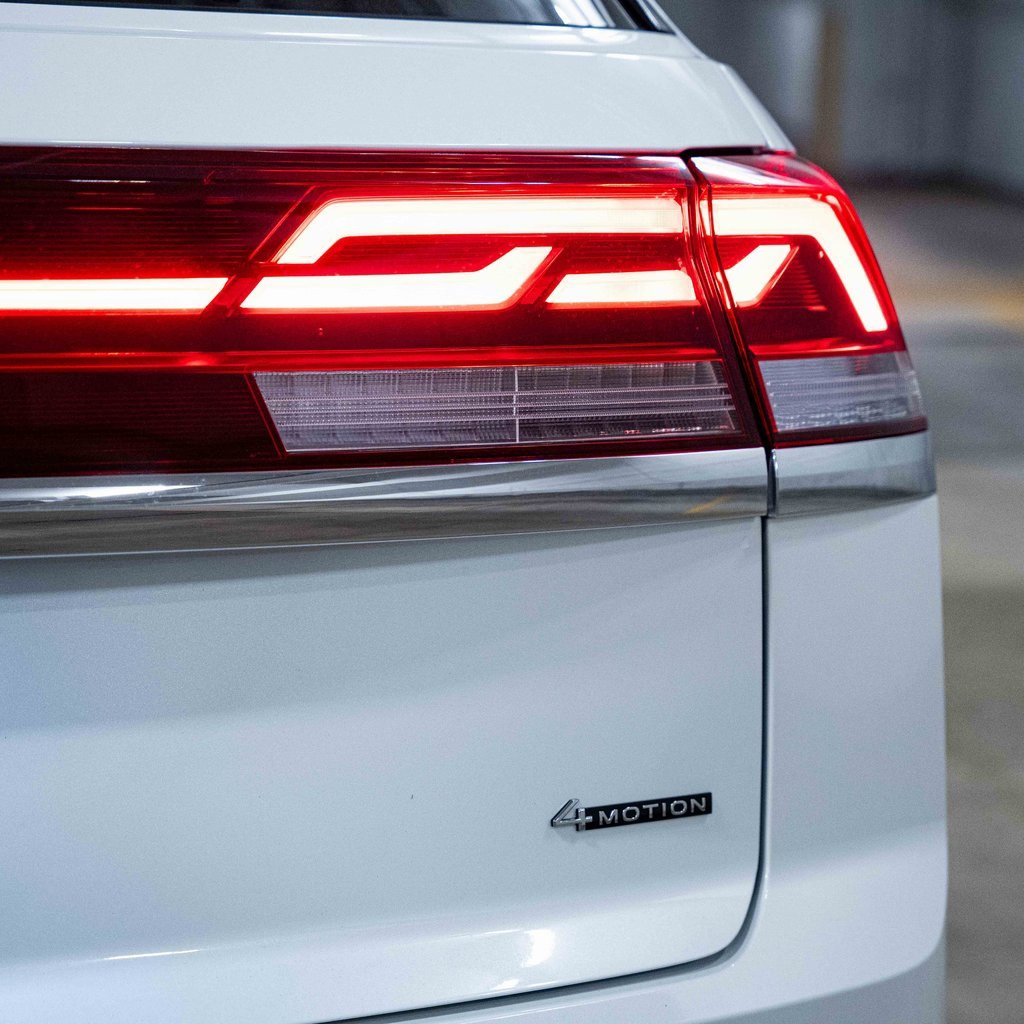 New 2026 Volkswagen Atlas Cross Sport SE image 6