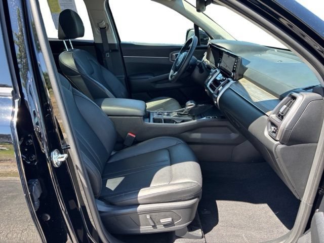 Certified 2023 Kia Sorento X-Line EX AWD/4WD image 11