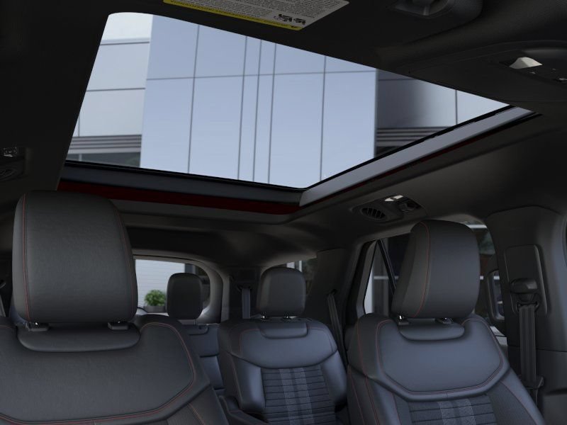 New 2026 Ford Explorer ST-Line w/ ST-Line Street Pack AWD/4WD image 23