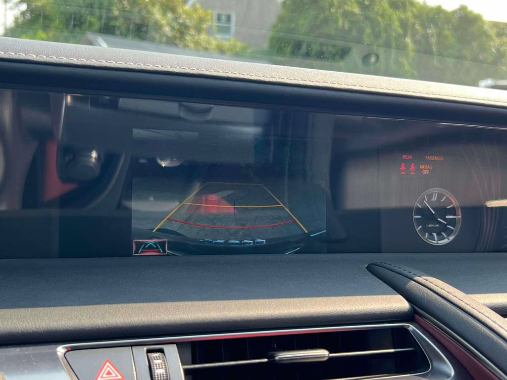 Used 2018 Lexus LC 500 Coupe w/ Sport Package RWD image 27