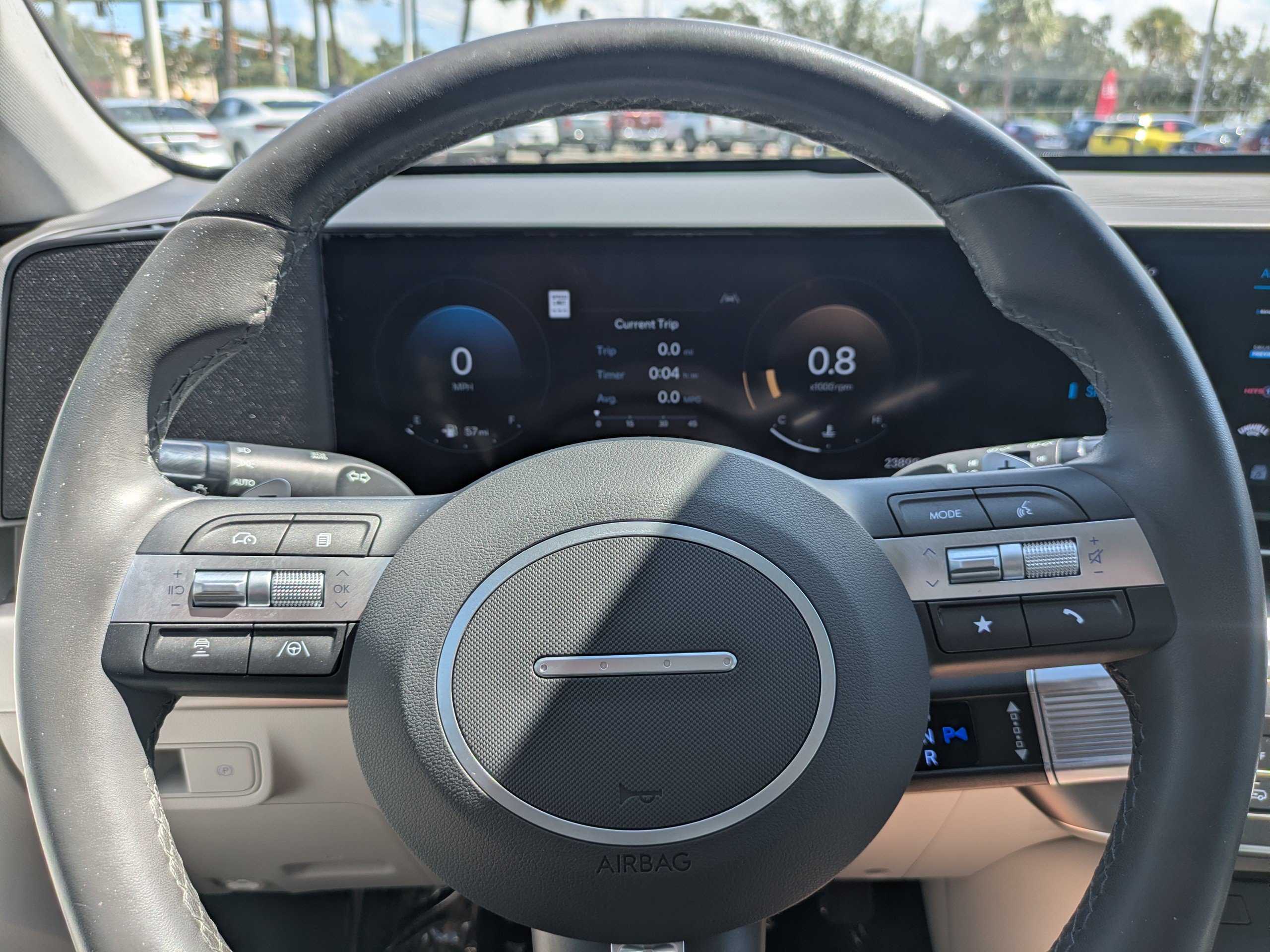 Used 2025 Hyundai Kona SEL FWD image 29