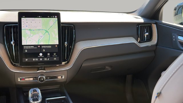 Certified 2026 Volvo XC60 B5 Plus AWD/4WD image 16