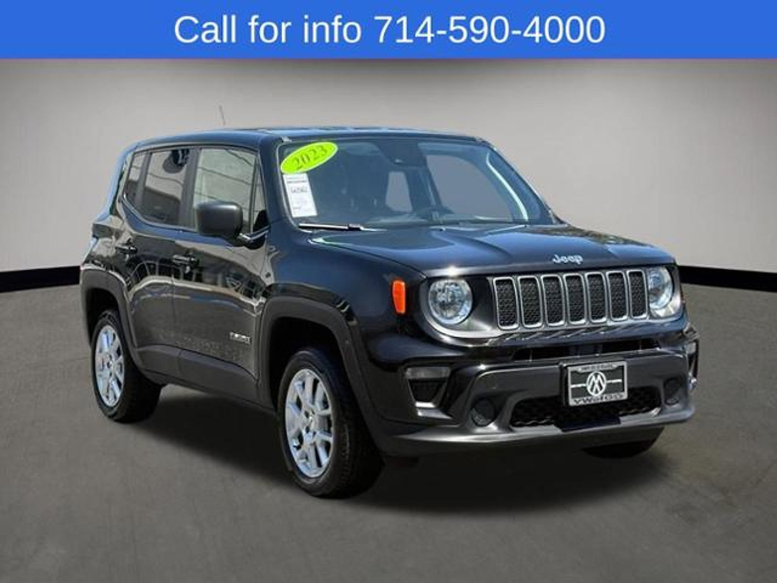 Used 2023 Jeep Renegade Latitude AWD/4WD image 1