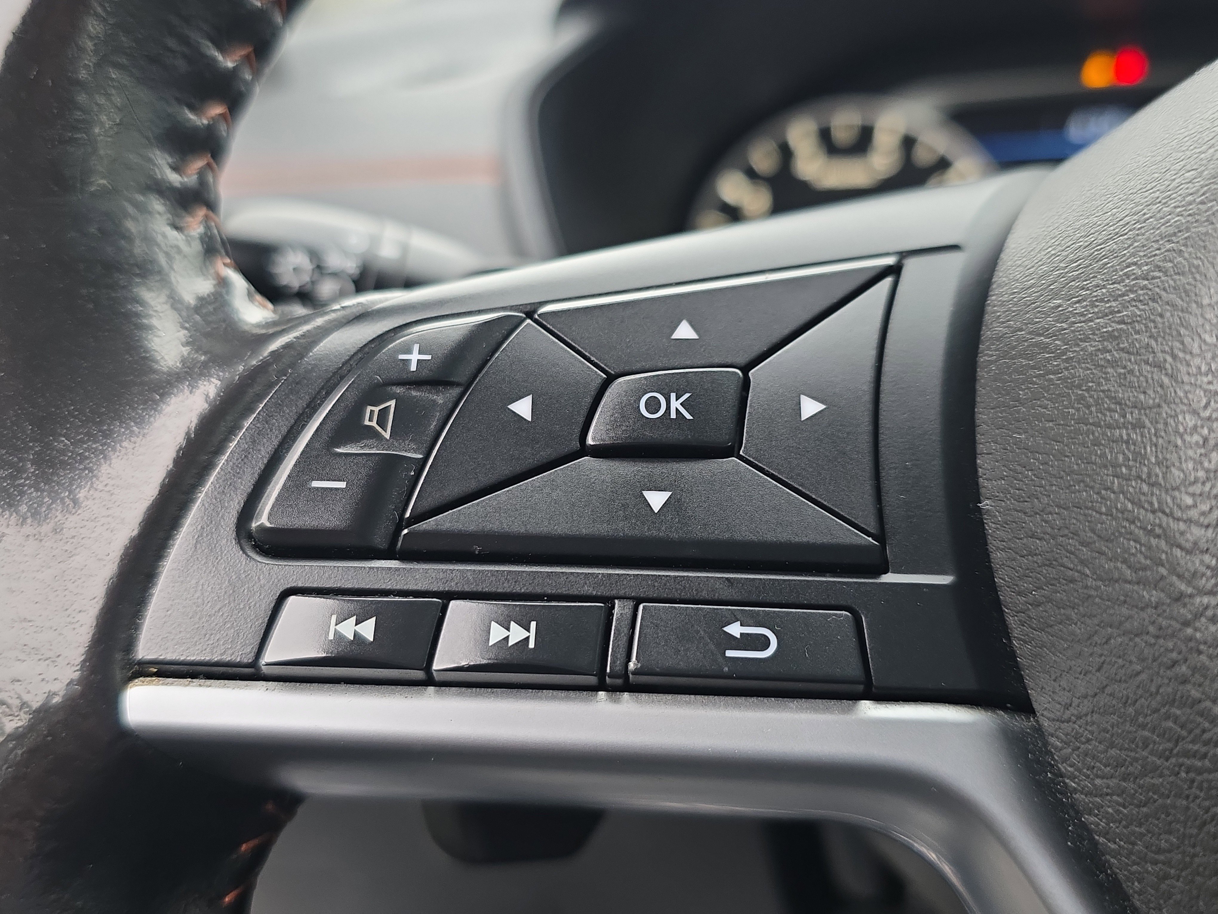 Used 2022 Nissan Altima 2.5 SR image 31