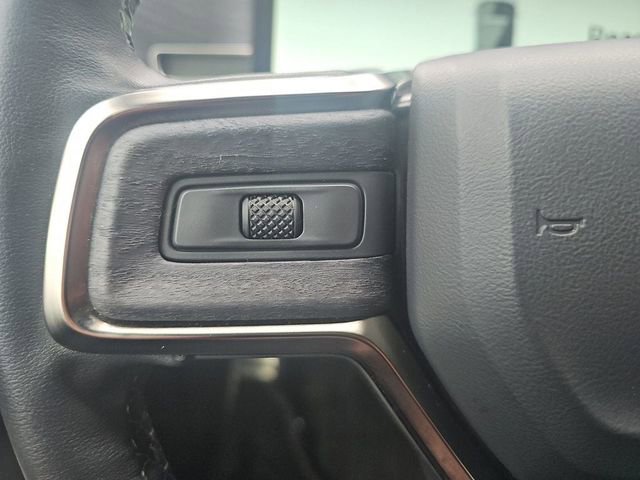 Used 2024 Rivian R1S Adventure image 30