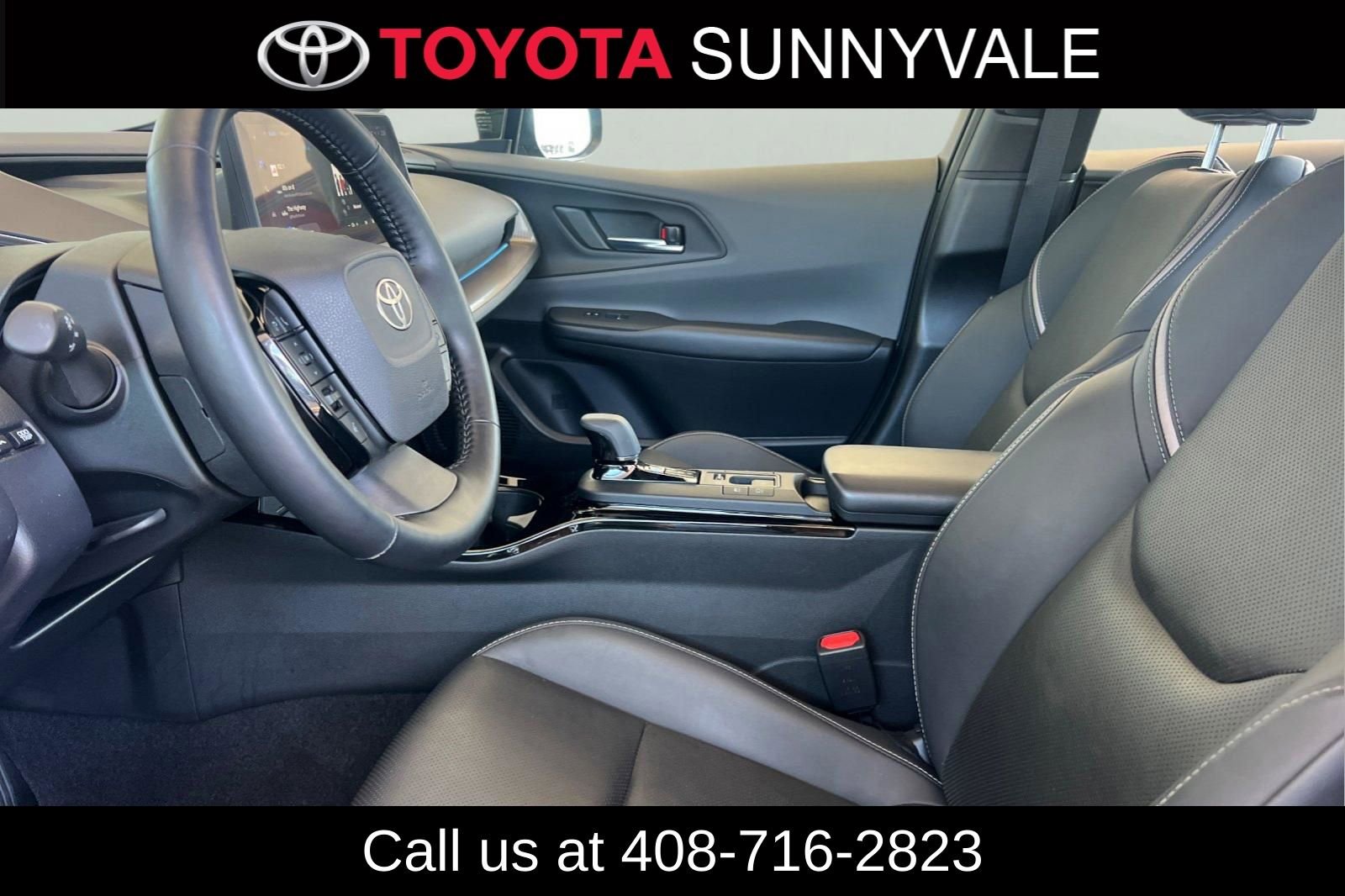 Used 2023 Toyota Prius XLE image 14