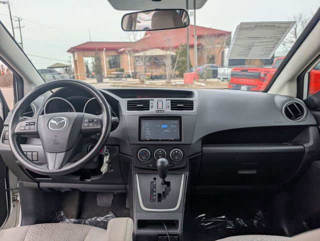 Used 2012 MAZDA MAZDA5 Sport image 14