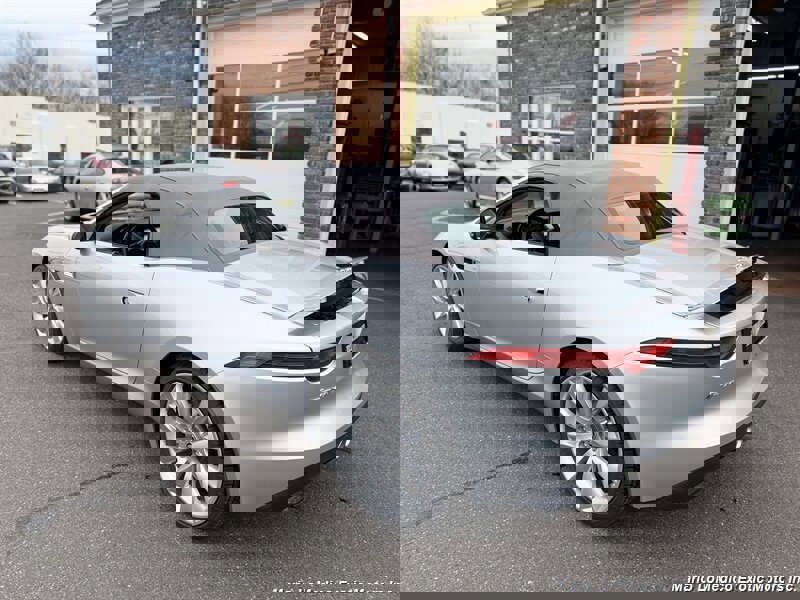 Used 2014 Jaguar F-TYPE Convertible image 19