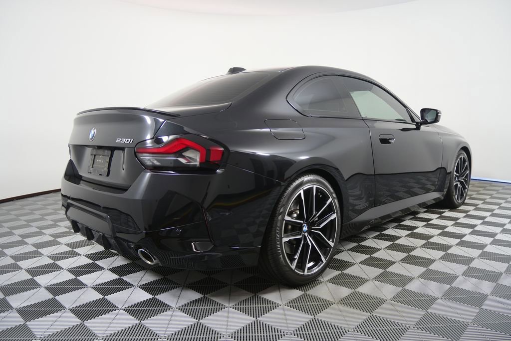 Certified 2024 BMW 230i Coupe w/ Premium Package image 3