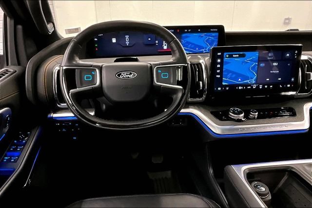 Used 2025 Ford Expedition Tremor AWD/4WD image 6