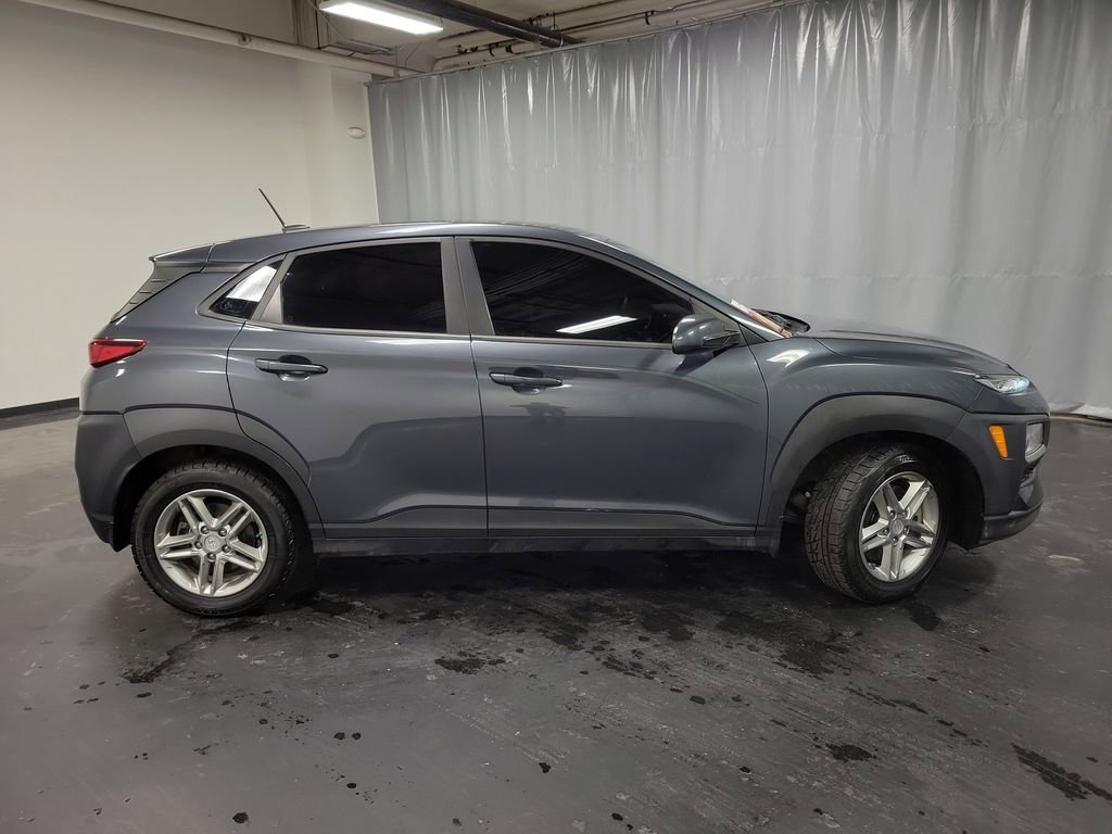 Used 2021 Hyundai Kona SE image 10