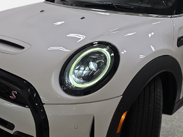 Certified 2024 MINI Cooper S FWD image 27