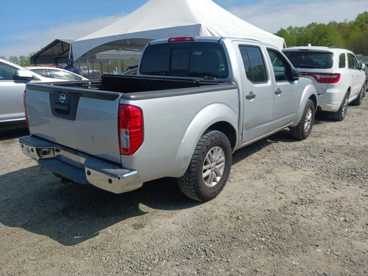 Used 2015 Nissan Frontier SV w/ SV Value Truck Package image 8