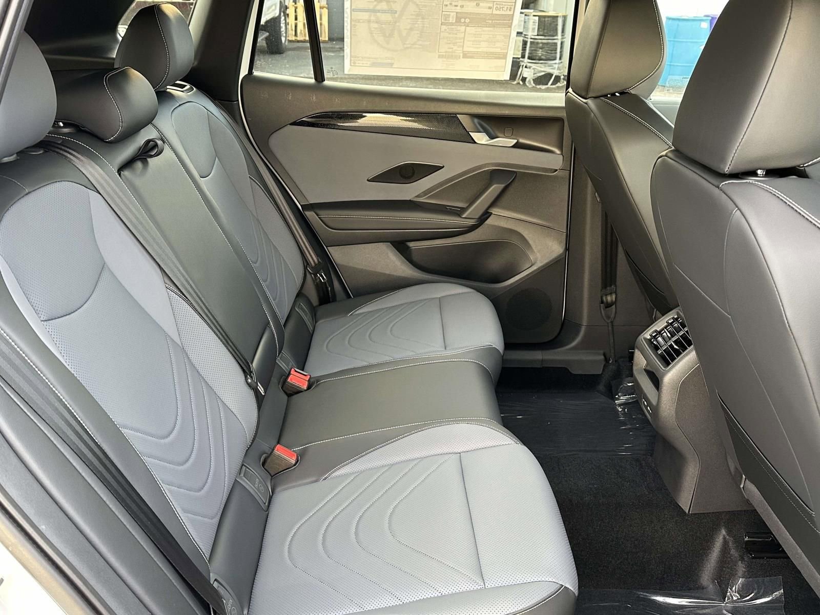 New 2026 Volkswagen Tiguan SE R-Line image 15