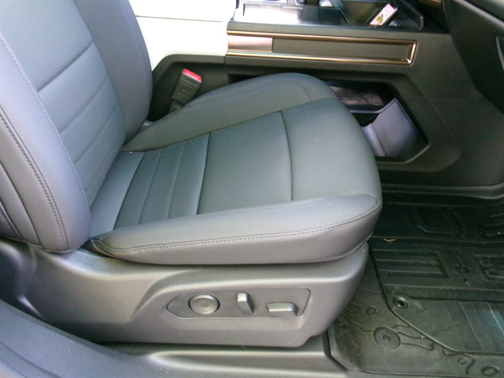Used 2024 GMC Hummer EV 2X AWD/4WD image 24