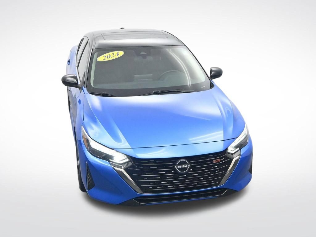 Used 2024 Nissan Sentra SR w/ SR Premium Package FWD image 33