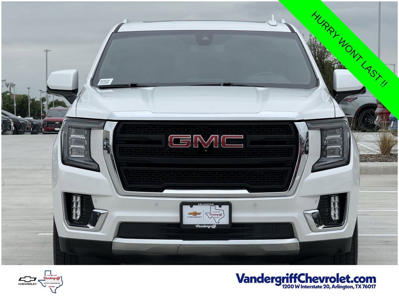 Used 2022 GMC Yukon SLT w/ SLT Luxury Package AWD/4WD image 7
