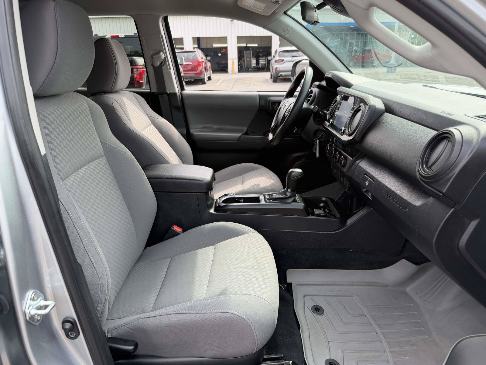 Used 2023 Toyota Tacoma SR AWD/4WD image 27