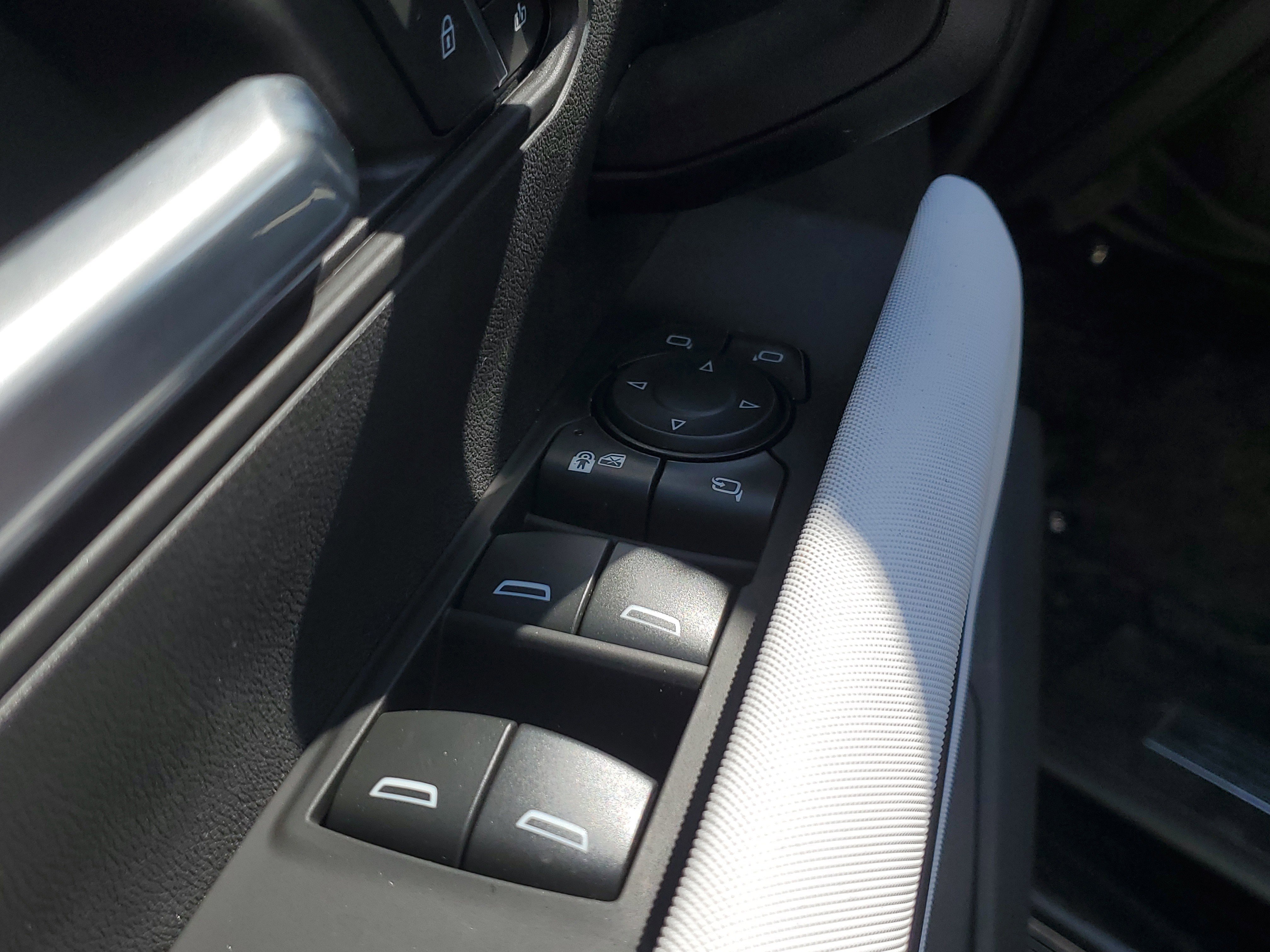 New 2025 GMC Hummer EV 3X w/ Battery Pack, 24 Module Pack image 18