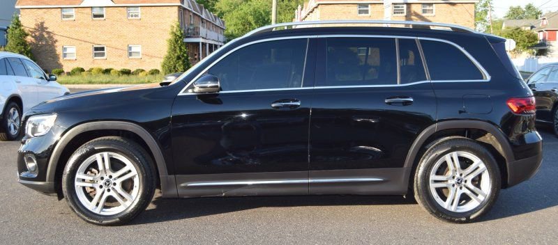 Used 2020 Mercedes-Benz GLB 250 4MATIC image 7