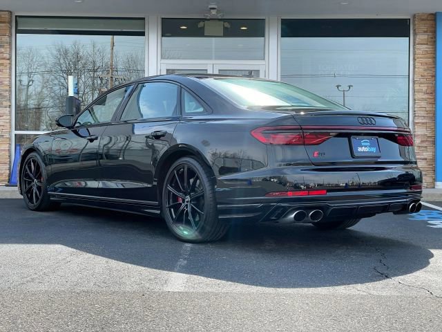 Used 2023 Audi S8 image 11
