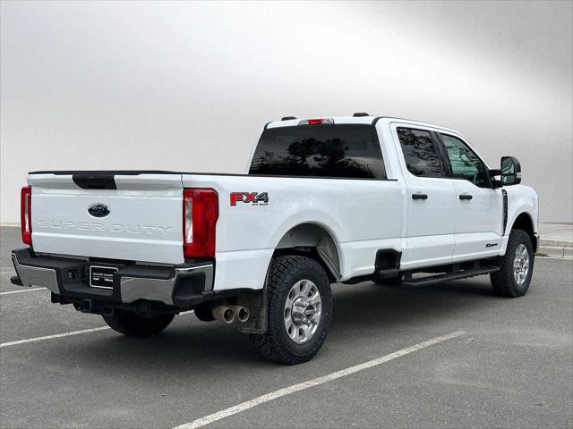 Used 2023 Ford F350 XLT w/ FX4 Off-Road Package image 7