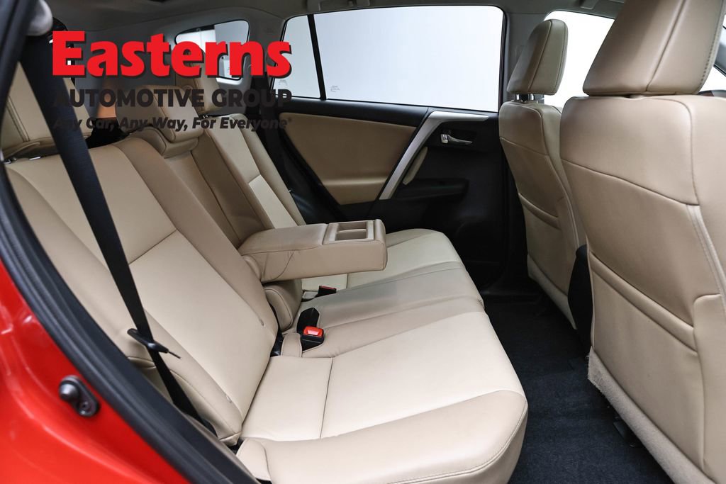 Used 2015 Toyota RAV4 Limited image 24