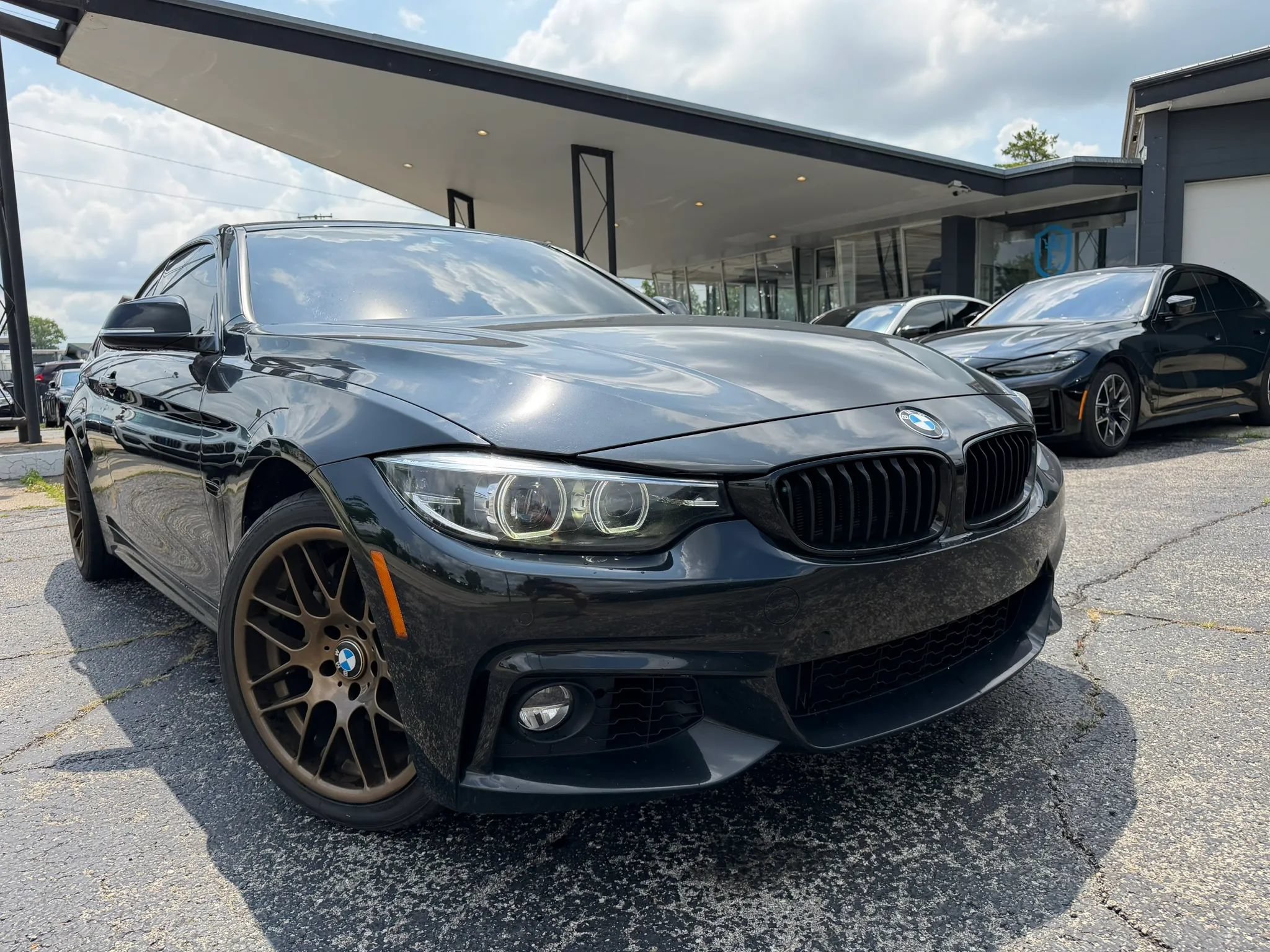 Used 2020 BMW 440i xDrive Coupe w/ M Sport Package AWD/4WD image 3