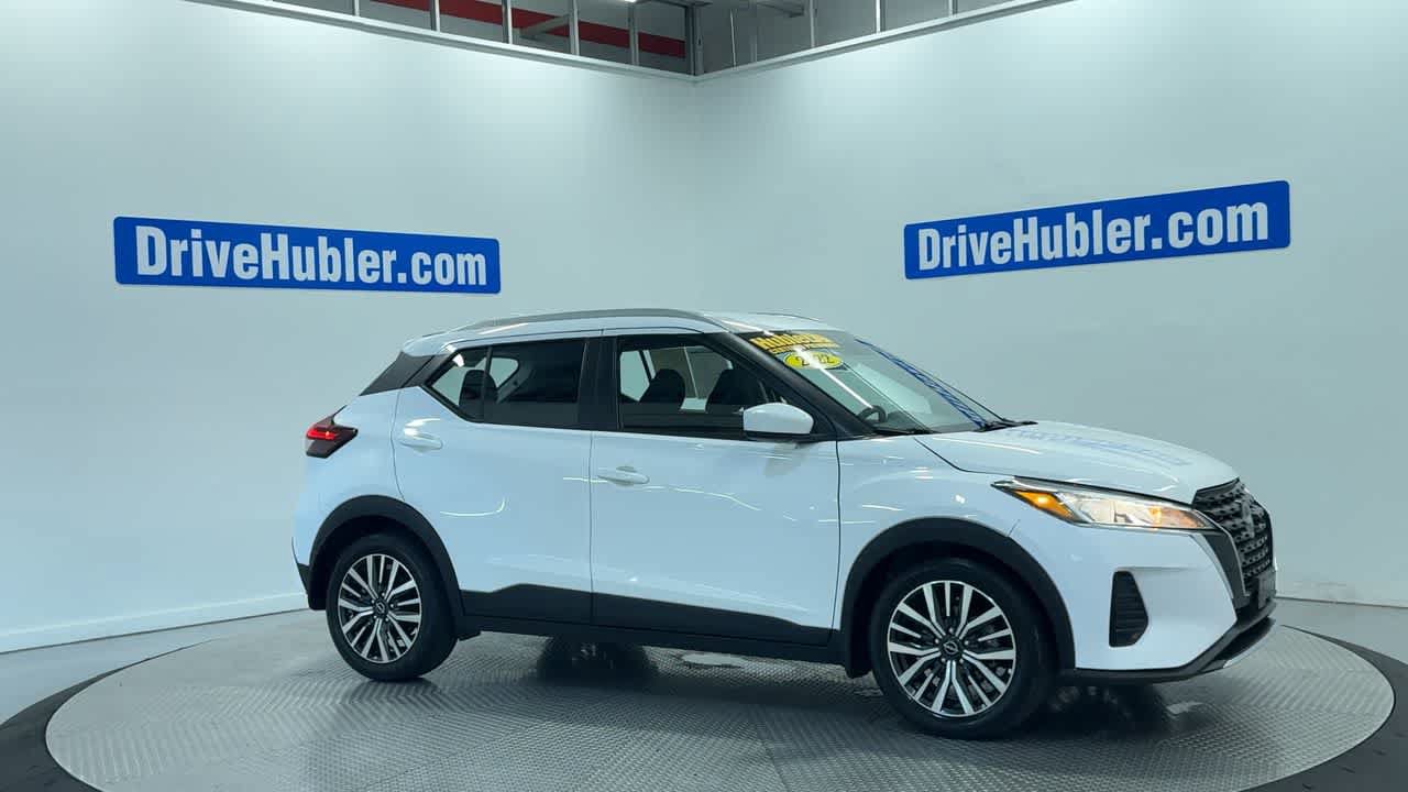 Used 2022 Nissan Kicks SV FWD image 4