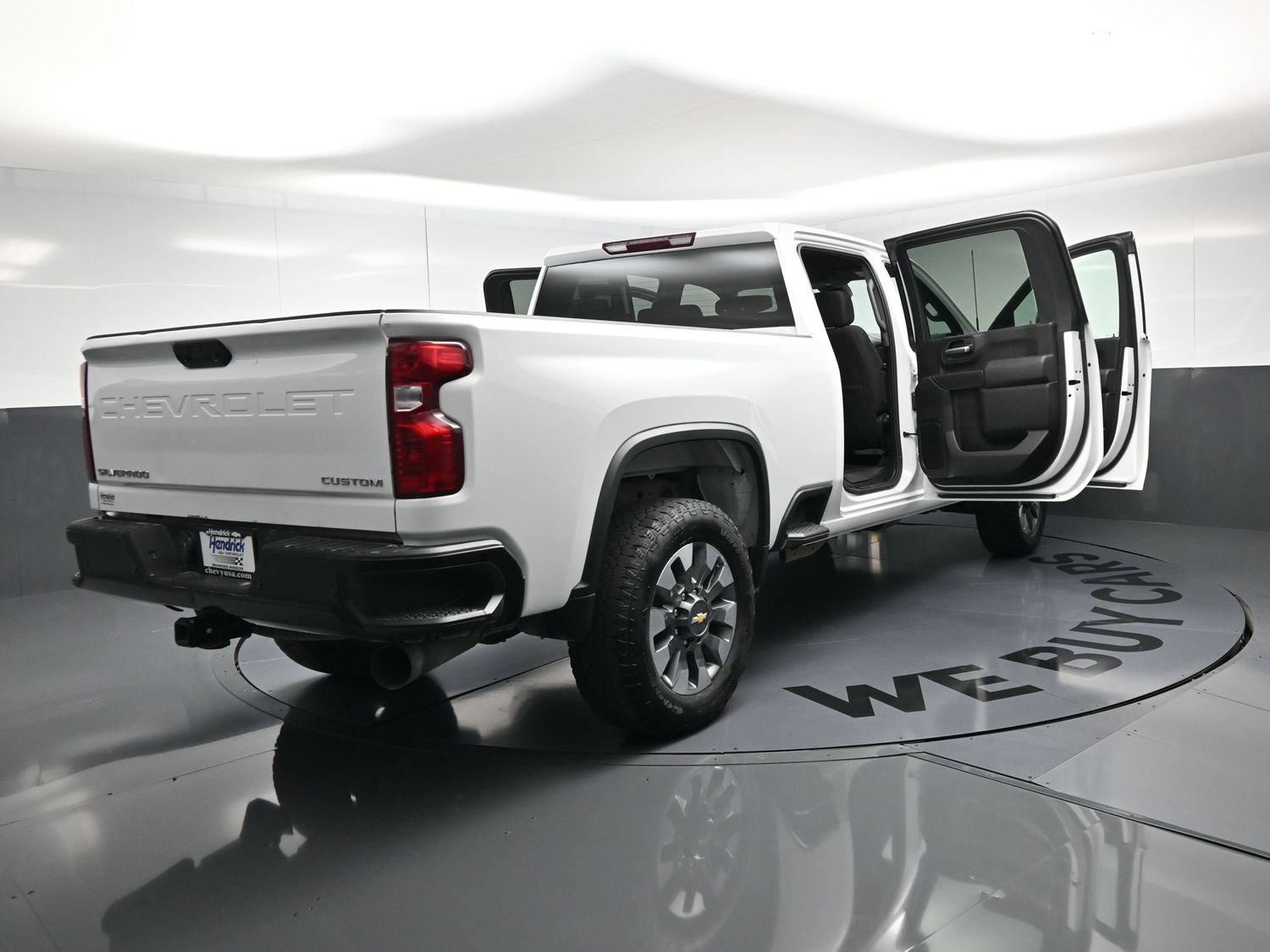 Used 2024 Chevrolet Silverado 2500 Custom w/ Custom Value Package AWD/4WD image 25
