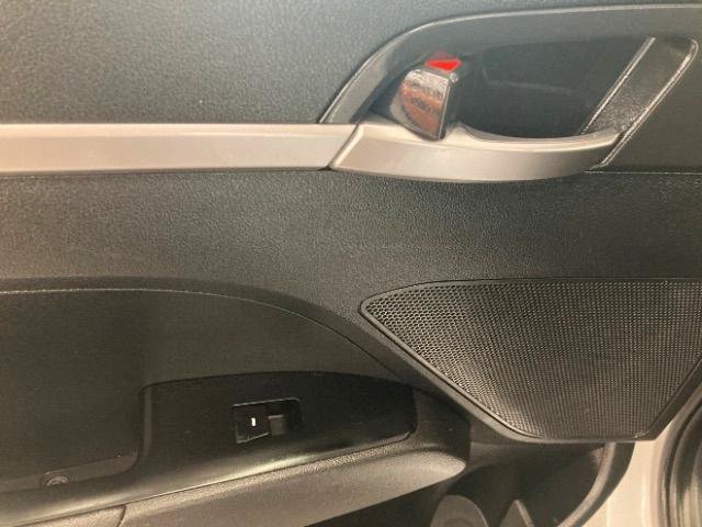 Used 2019 Hyundai Elantra SE w/ Cargo Package FWD image 34