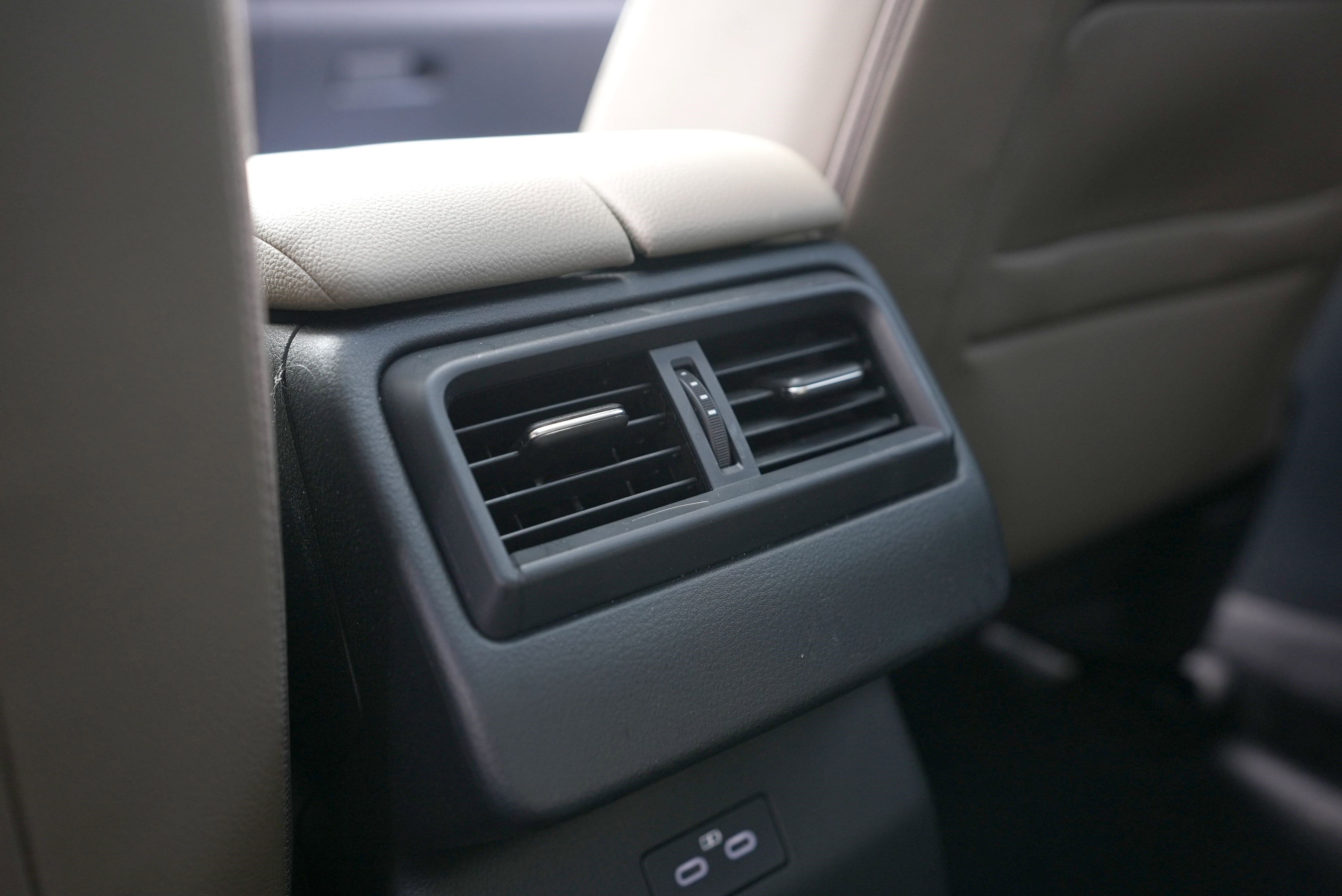 Certified 2025 MAZDA CX-50 AWD 2.5 S w/ Premium Package image 25