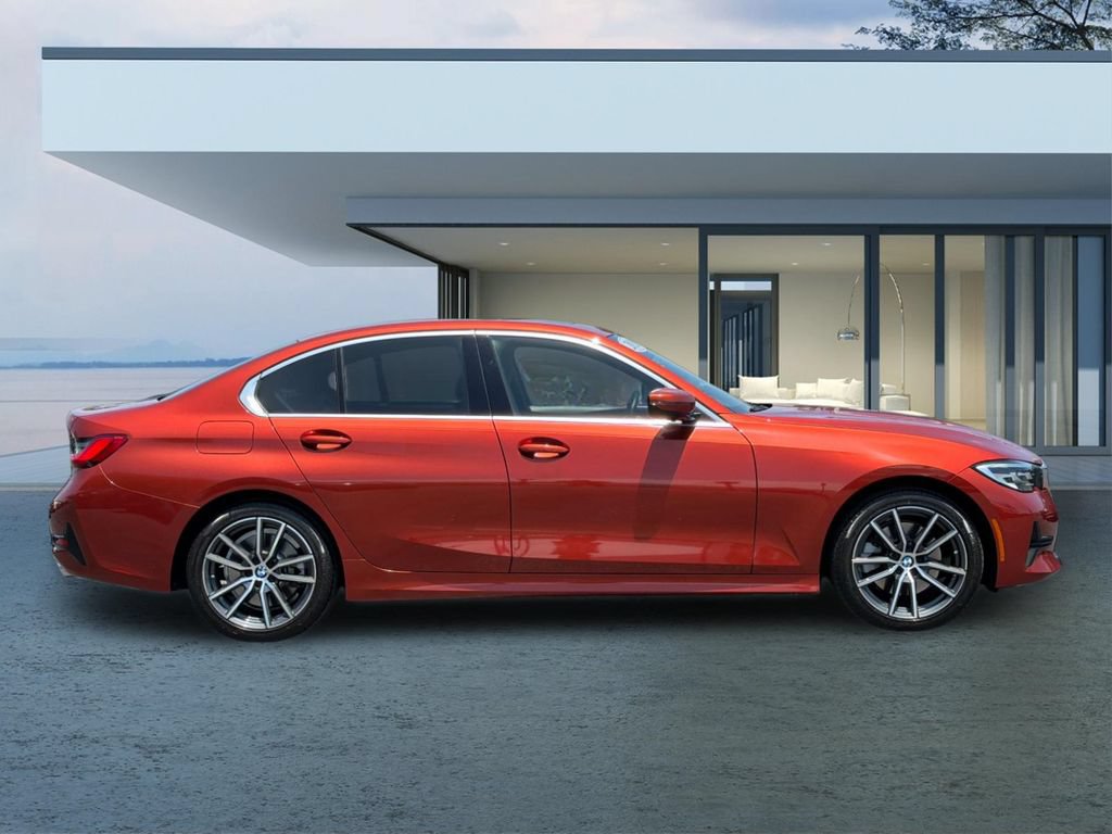 Used 2020 BMW 330i Sedan w/ Driving Assistance Package RWD image 3