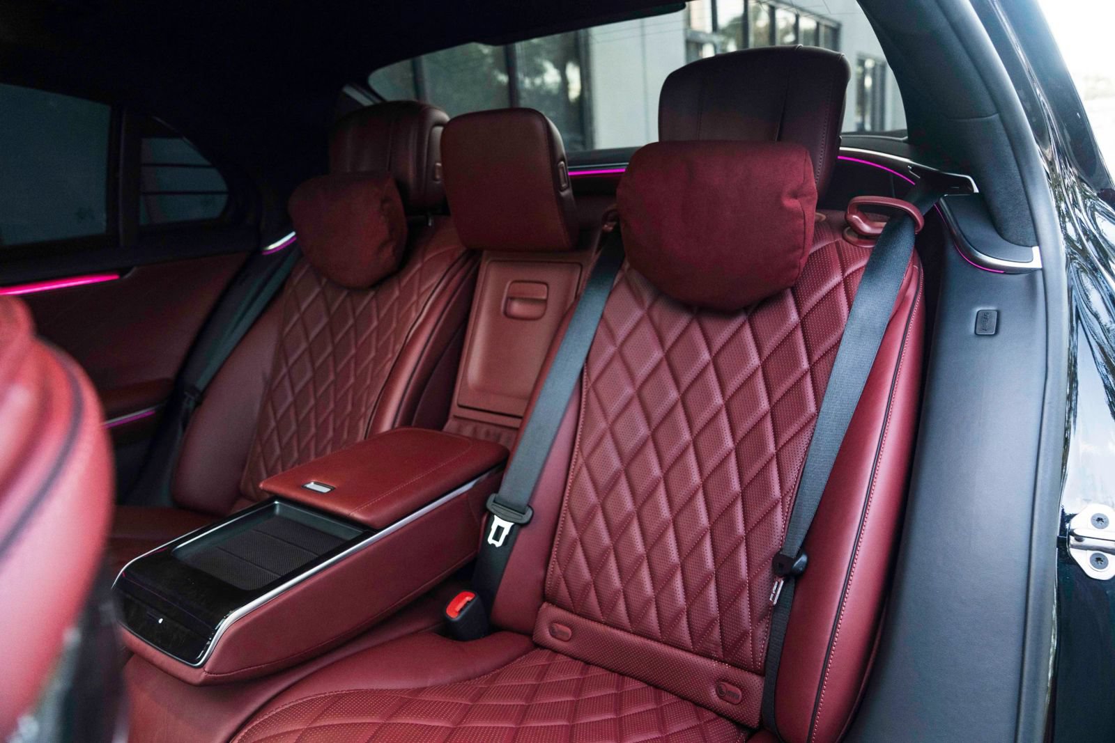 Used 2023 Mercedes-Benz S 500 4MATIC image 31