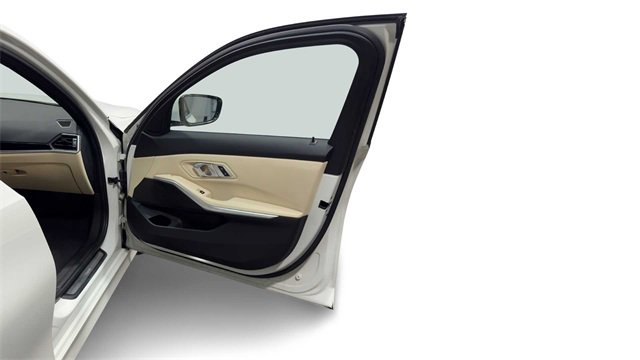 Used 2019 BMW 330i 330i w/ Premium Package image 9