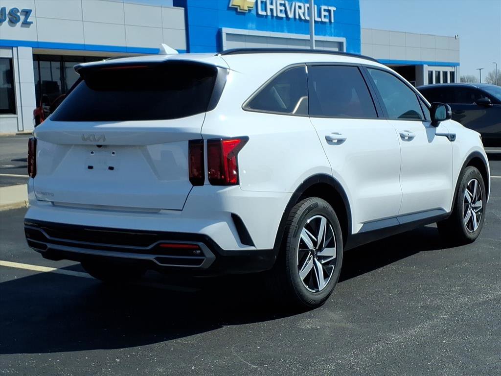 Used 2023 Kia Sorento S w/ Panoramic Sunroof Package image 30