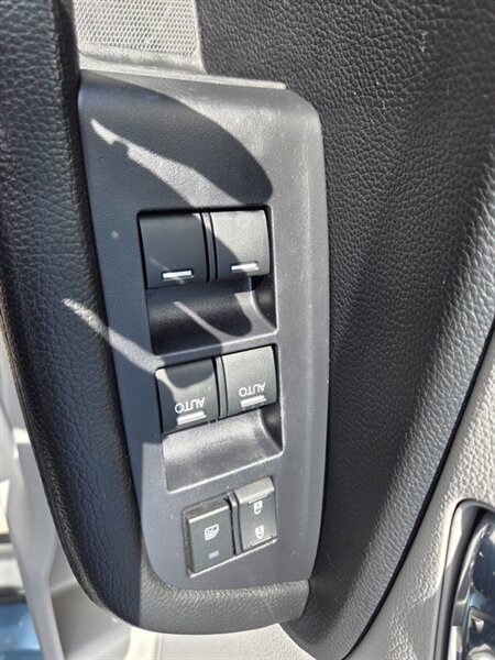 Used 2019 Honda Pilot LX image 13