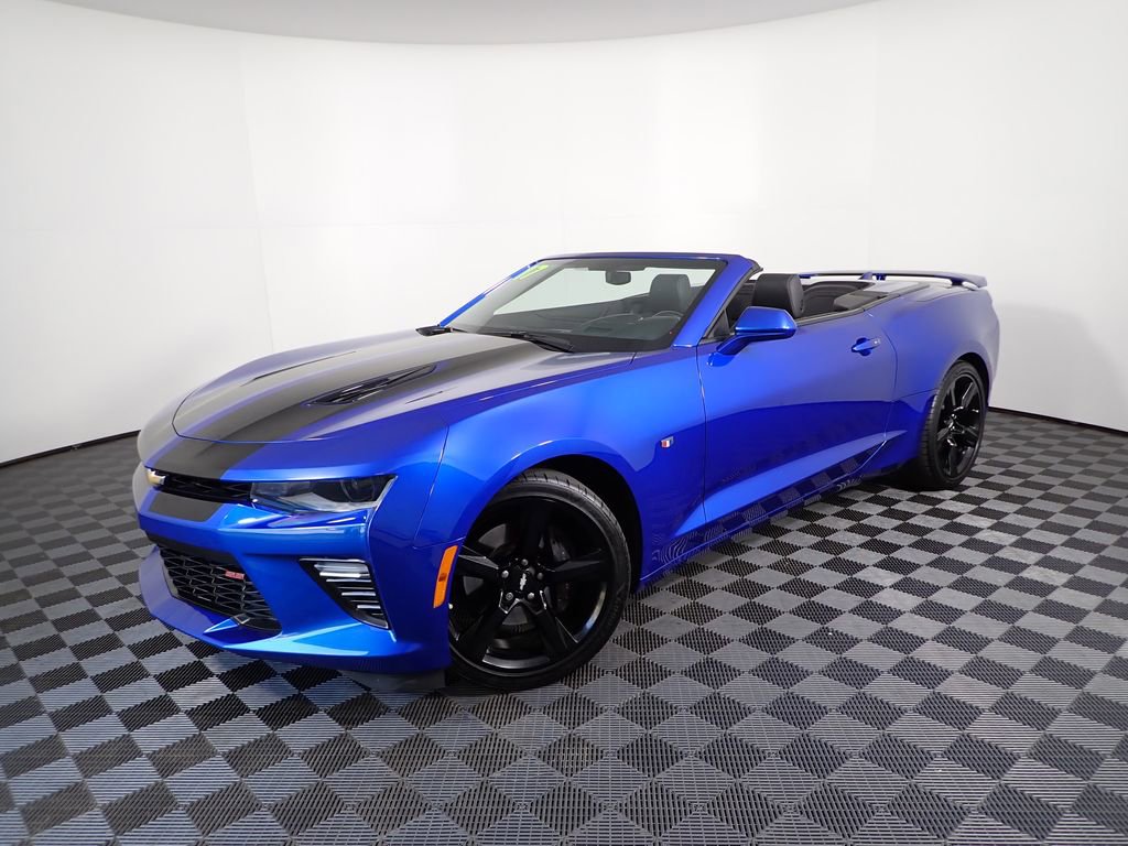 Used 2017 Chevrolet Camaro SS image 14
